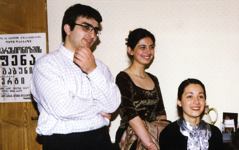 Glowing faces after a concert (from left: Mamikon Nakhapetov, Nino Gvetadze, Nata Tsvereli)